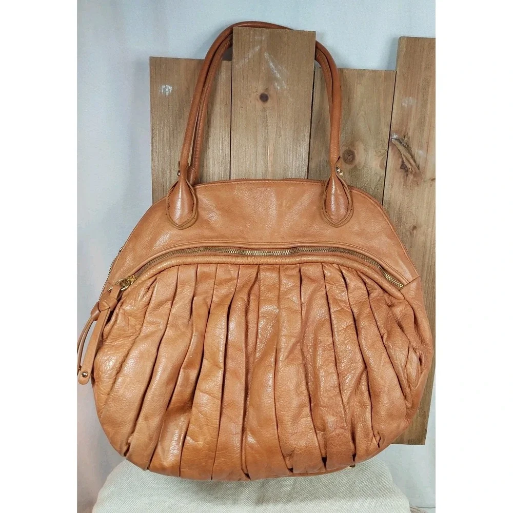 Sabina item specifics